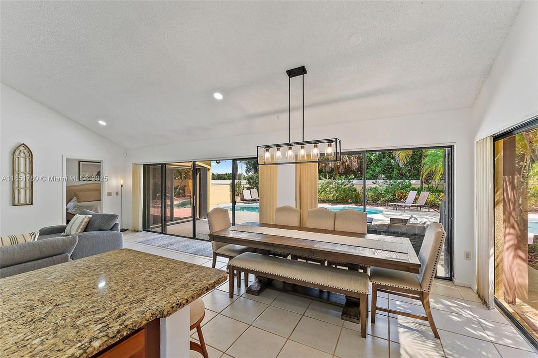 Active With Contract: $10,000 (3 beds, 2 baths, 1889 Square Feet)