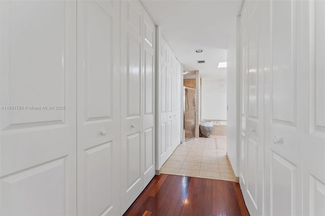 Active With Contract: $10,000 (3 beds, 2 baths, 1889 Square Feet)