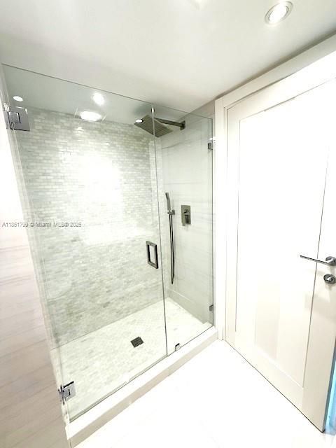 Recently Rented: $3,000 (2 beds, 2 baths, 1235 Square Feet)