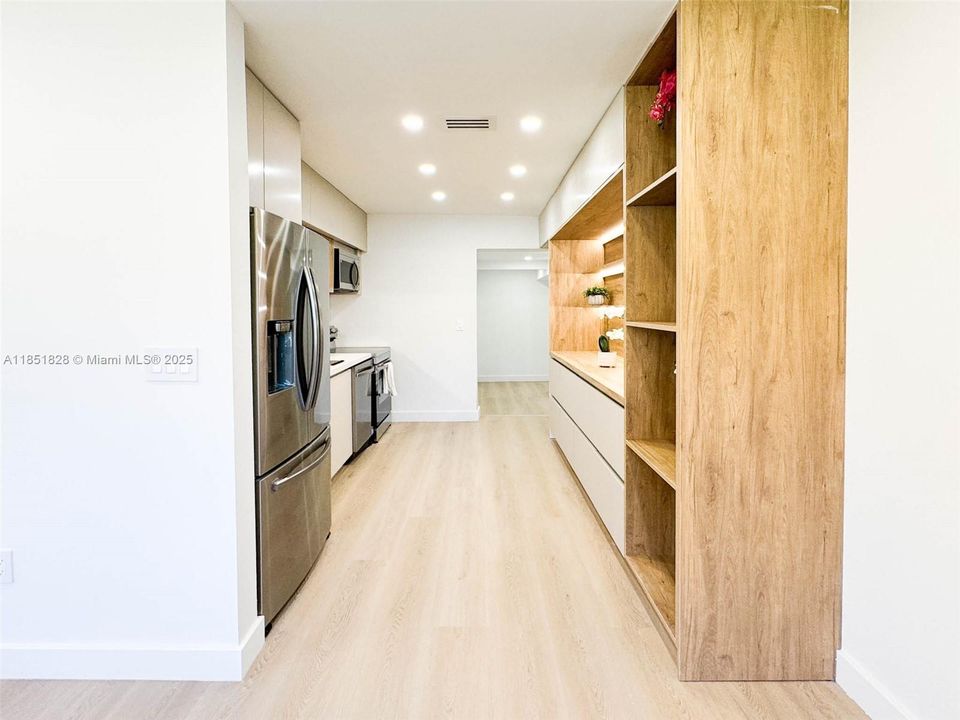 Active With Contract: $4,200 (3 beds, 2 baths, 1780 Square Feet)