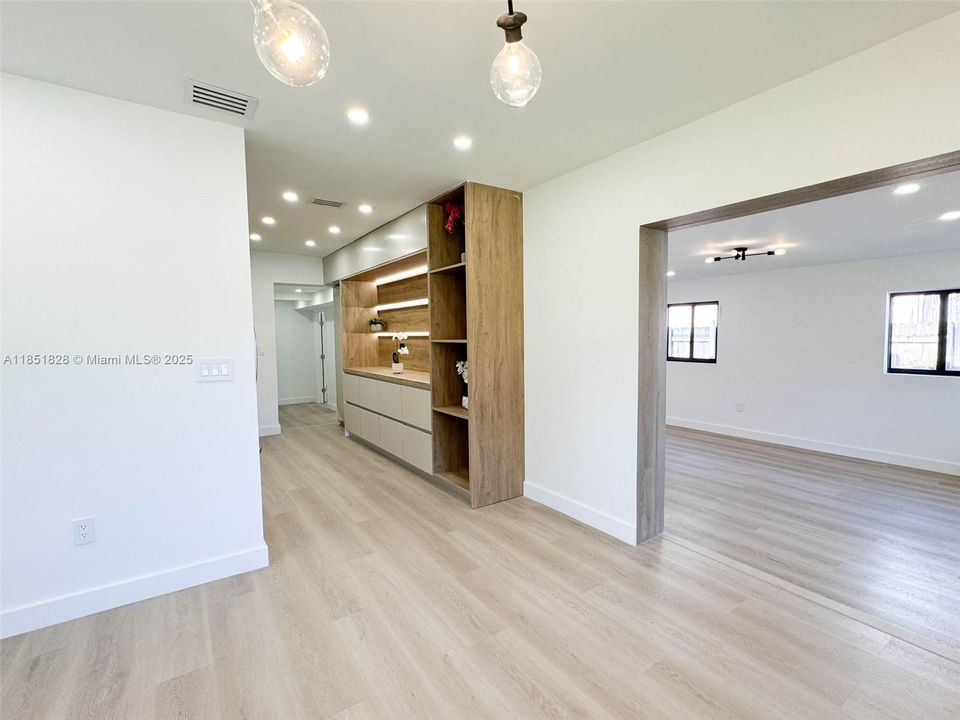 Active With Contract: $4,200 (3 beds, 2 baths, 1780 Square Feet)