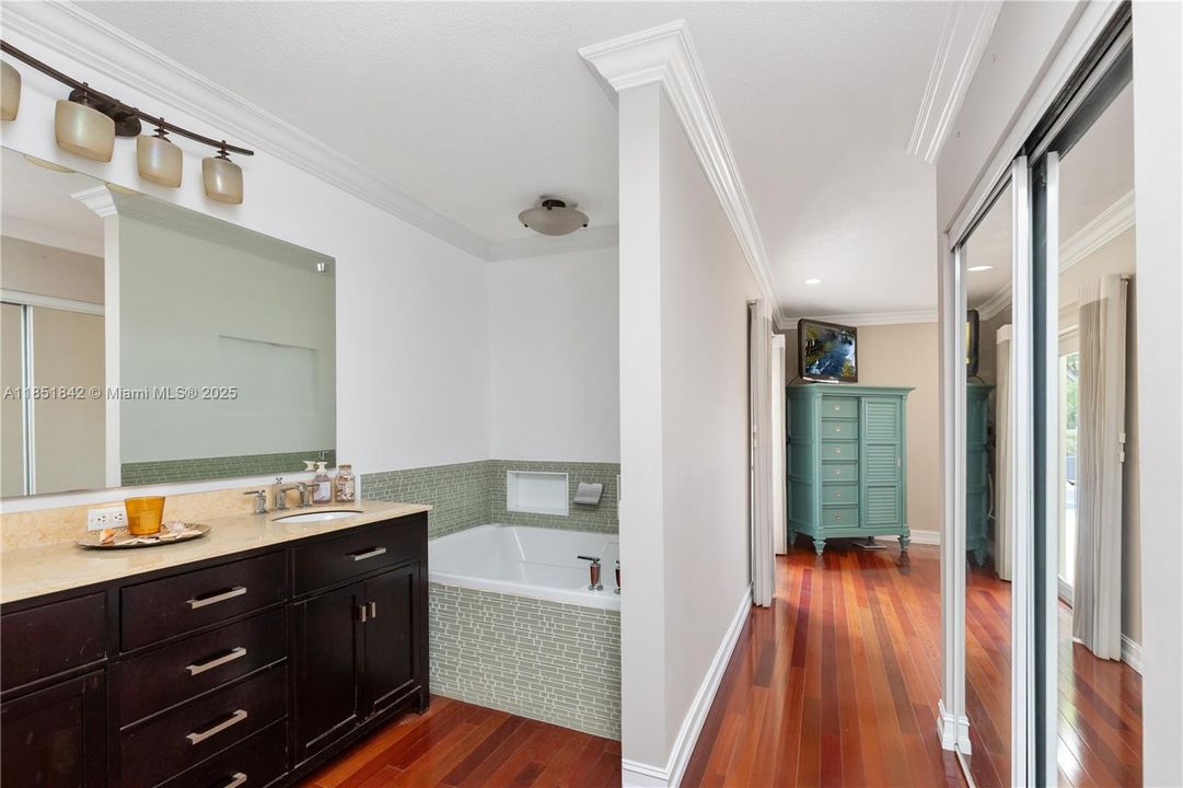 Recently Sold: $1,969,000 (5 beds, 3 baths, 3692 Square Feet)