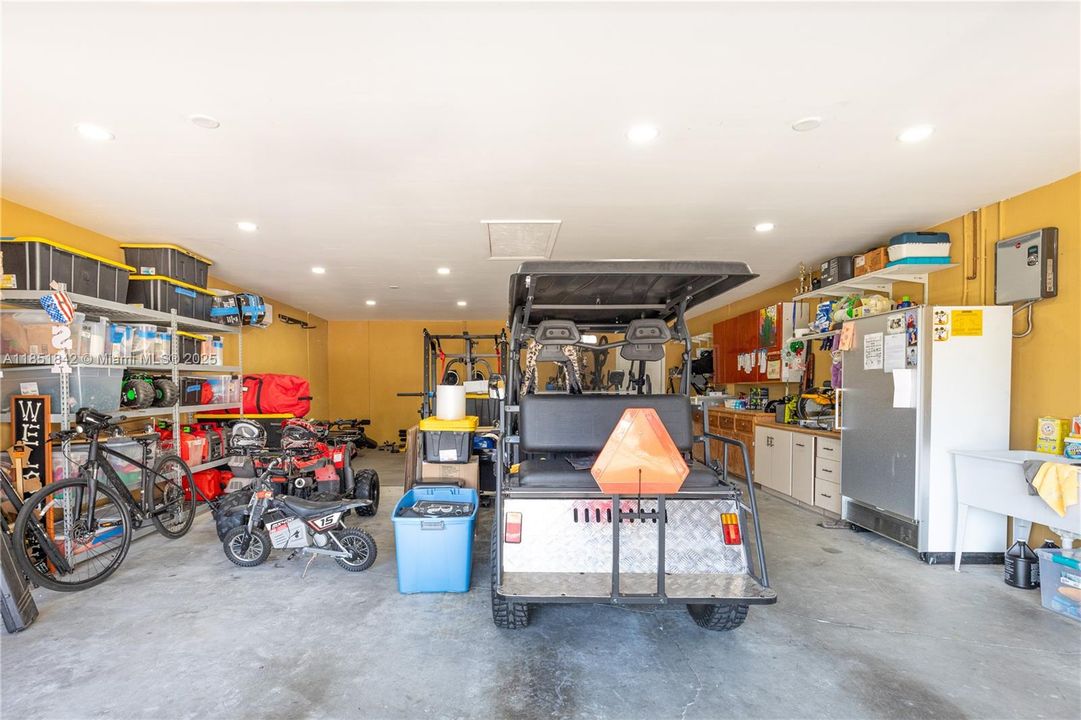 Recently Sold: $1,969,000 (5 beds, 3 baths, 3692 Square Feet)