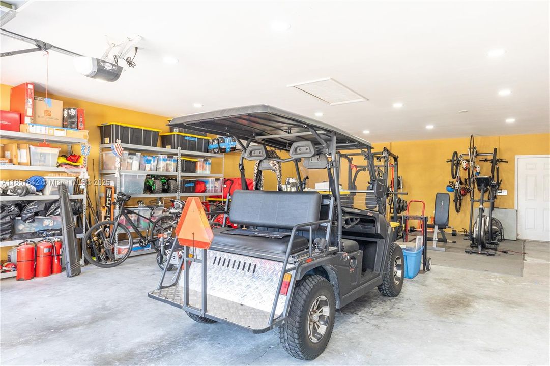 Recently Sold: $1,969,000 (5 beds, 3 baths, 3692 Square Feet)