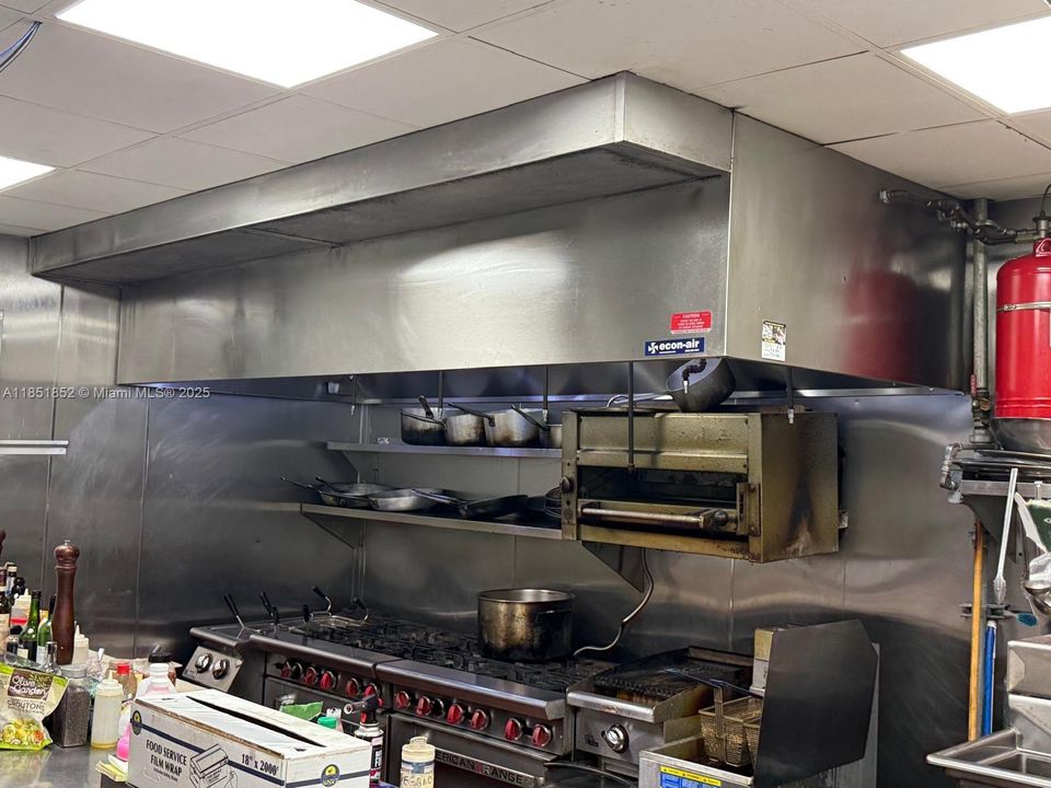 待售: $140,000 (0 贝兹, 0 浴室, 0 平方英尺)