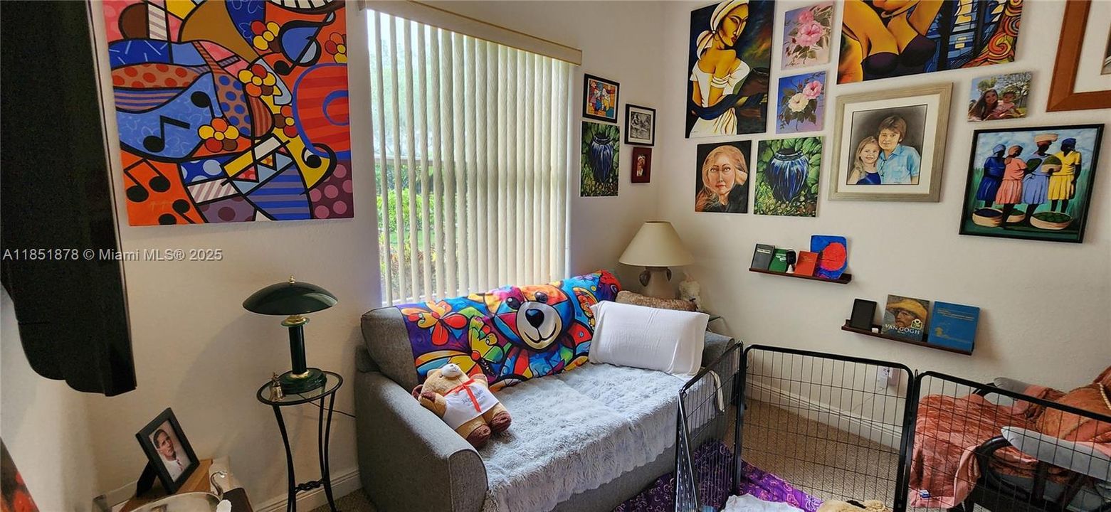 For Sale: $995,000 (4 beds, 2 baths, 1834 Square Feet)