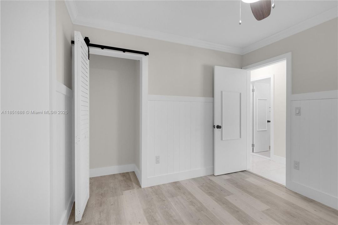 Recently Rented: $4,300 (4 beds, 2 baths, 1972 Square Feet)