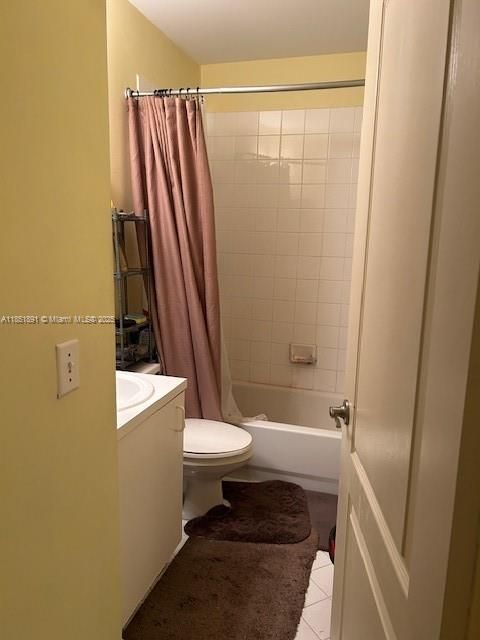 Под контрактом: $360,000 (3 спален, 2 ванн, 1150 Квадратных фут)