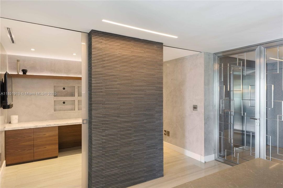 Vendido Recientemente: $1,750,000 (2 camas, 2 baños, 1730 Pies cuadrados)