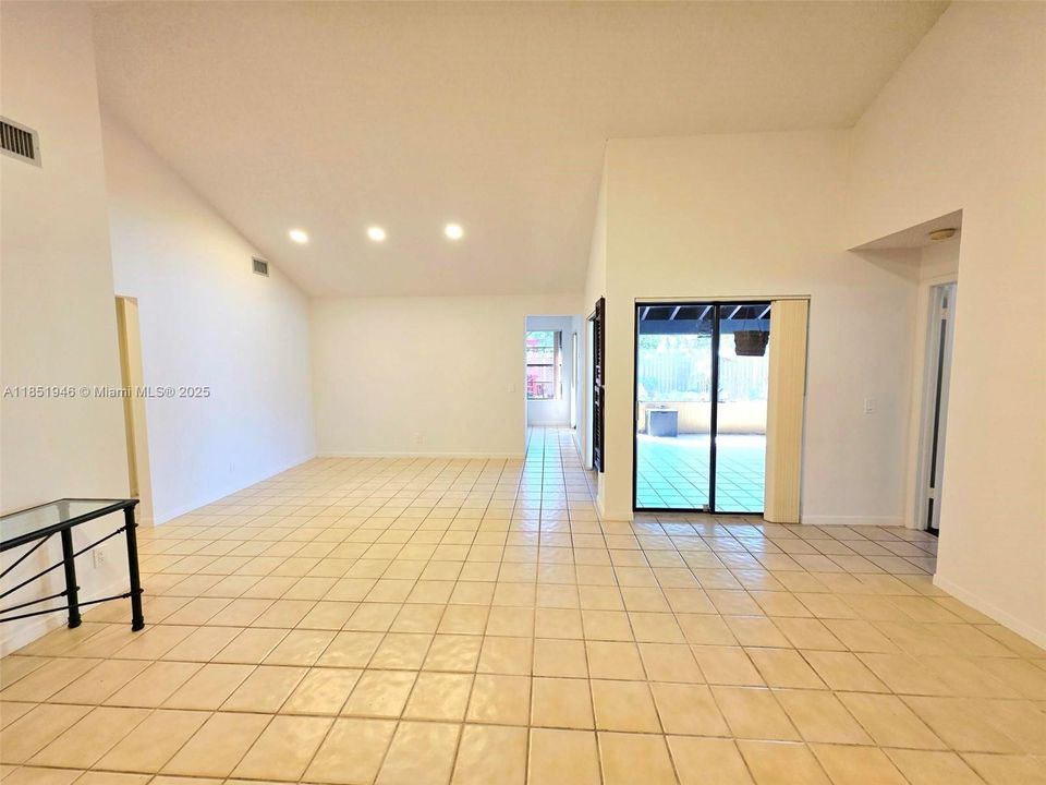 En Renta: $2,900 (2 camas, 2 baños, 1325 Pies cuadrados)