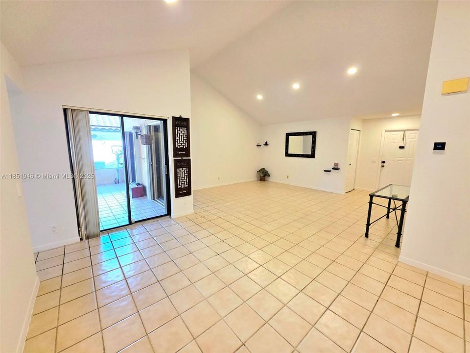 En Renta: $2,900 (2 camas, 2 baños, 1325 Pies cuadrados)