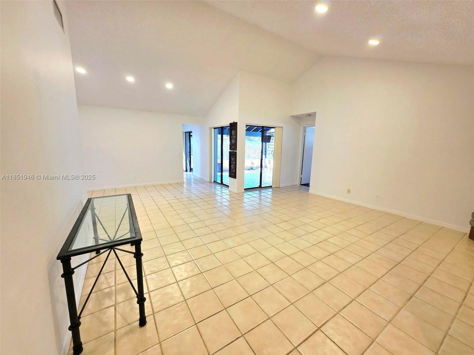 En Renta: $2,900 (2 camas, 2 baños, 1325 Pies cuadrados)