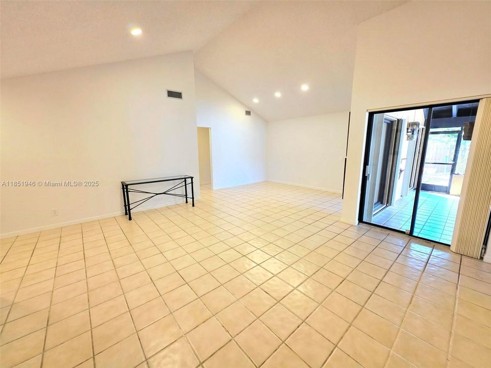 En Renta: $2,900 (2 camas, 2 baños, 1325 Pies cuadrados)