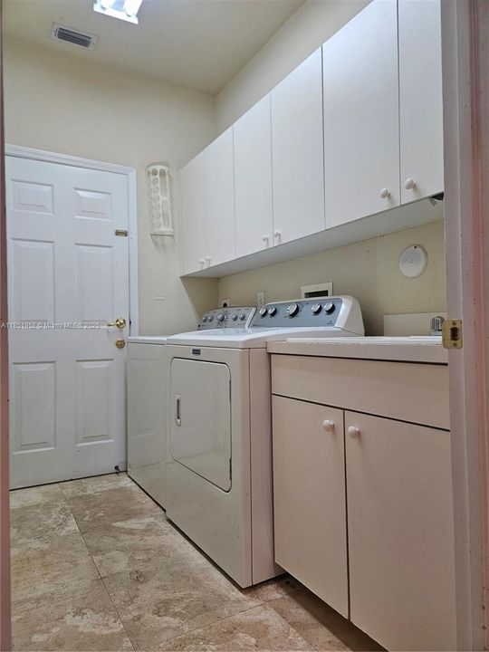 Laundry Room with Sink