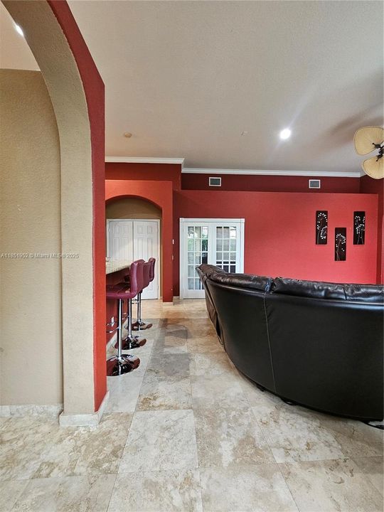 Activo con contrato: $999,999 (5 camas, 4 baños, 2804 Pies cuadrados)