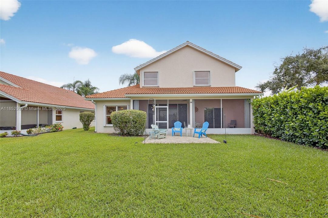 Recently Sold: $535,000 (4 beds, 3 baths, 2300 Square Feet)