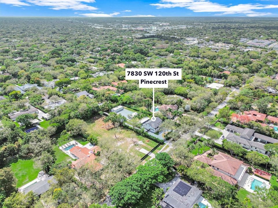 В аренду: $15,000 (5 спален, 4 ванн, 4119 Квадратных фут)