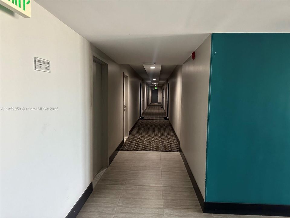 На продажу: $510,000 (2 спален, 2 ванн, 1287 Квадратных фут)