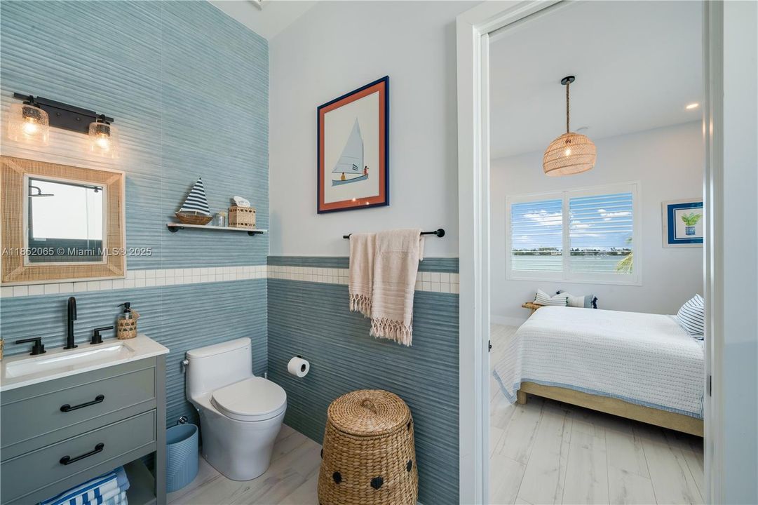 For Sale: $4,500,000 (4 beds, 4 baths, 2907 Square Feet)