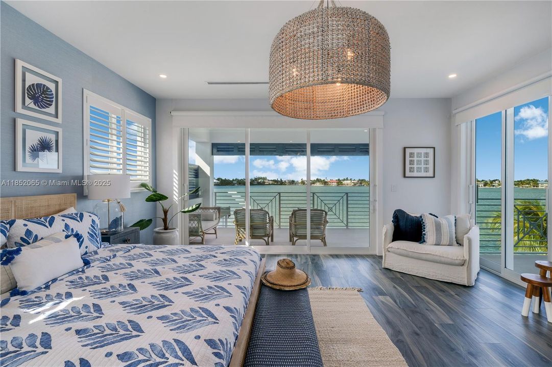 For Sale: $4,500,000 (4 beds, 4 baths, 2907 Square Feet)