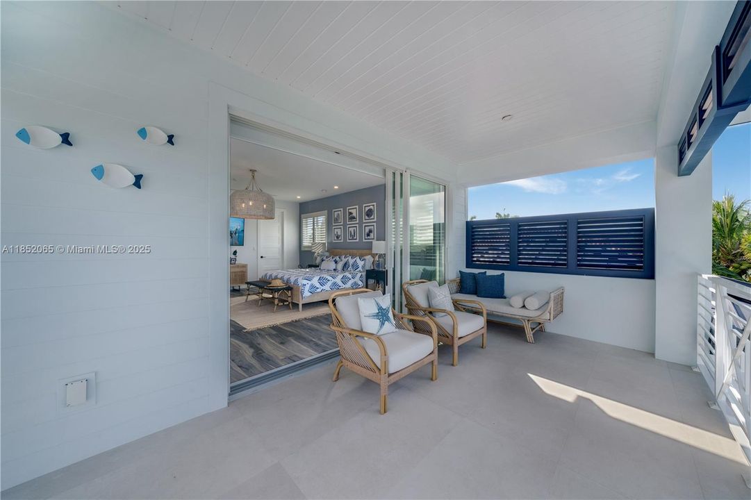 For Sale: $4,500,000 (4 beds, 4 baths, 2907 Square Feet)