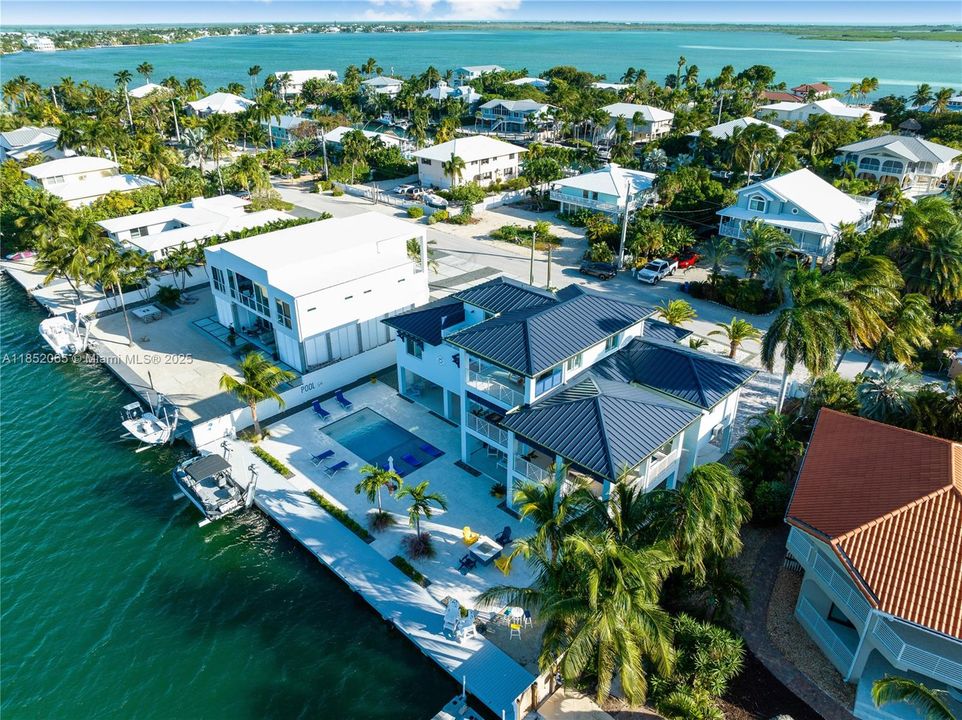 For Sale: $4,500,000 (4 beds, 4 baths, 2907 Square Feet)