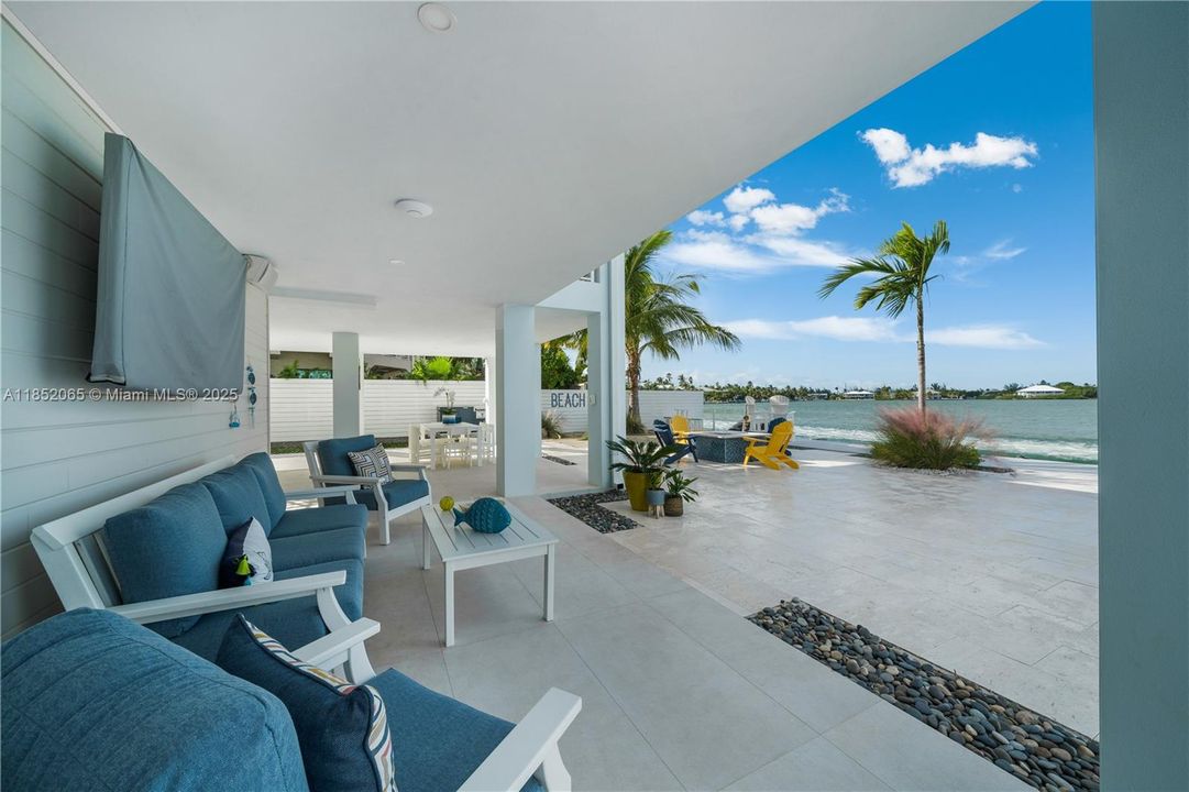 For Sale: $4,500,000 (4 beds, 4 baths, 2907 Square Feet)