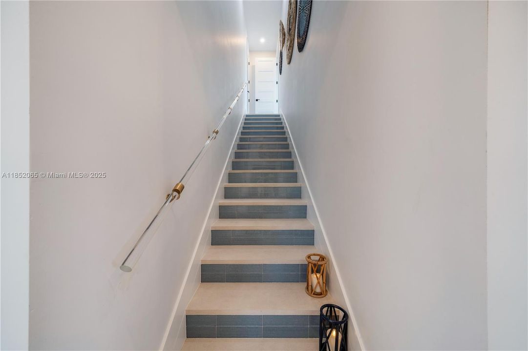 For Sale: $4,500,000 (4 beds, 4 baths, 2907 Square Feet)