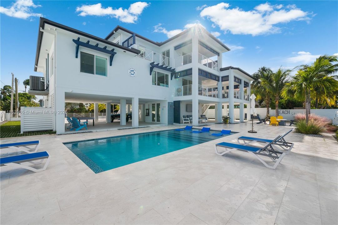 For Sale: $4,500,000 (4 beds, 4 baths, 2907 Square Feet)