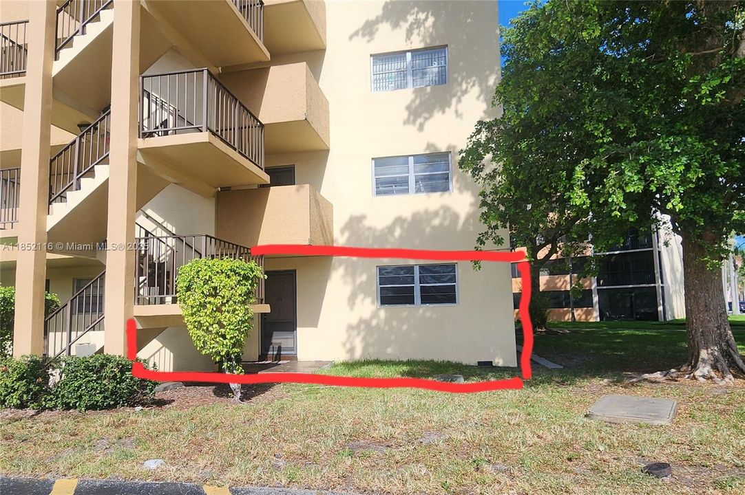 Recientemente alquilado: $1,000 (1 camas, 1 baños, 1074 Pies cuadrados)