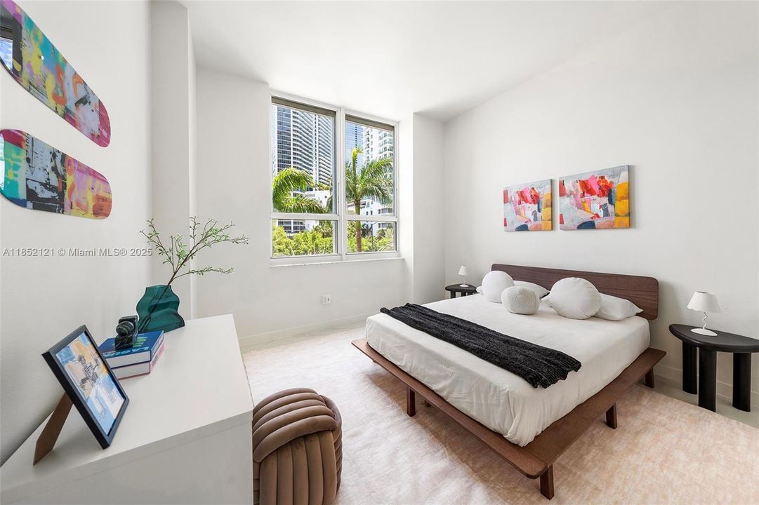 En Venta: $650,000 (2 camas, 2 baños, 1140 Pies cuadrados)