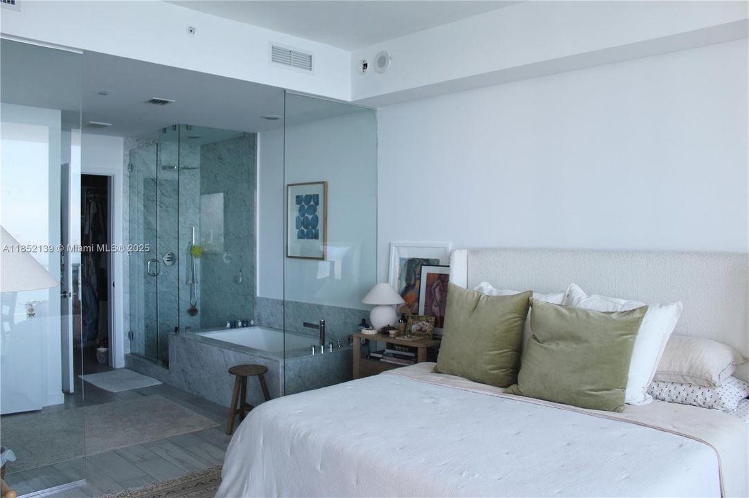 En Venta: $1,990,000 (4 camas, 4 baños, 1871 Pies cuadrados)