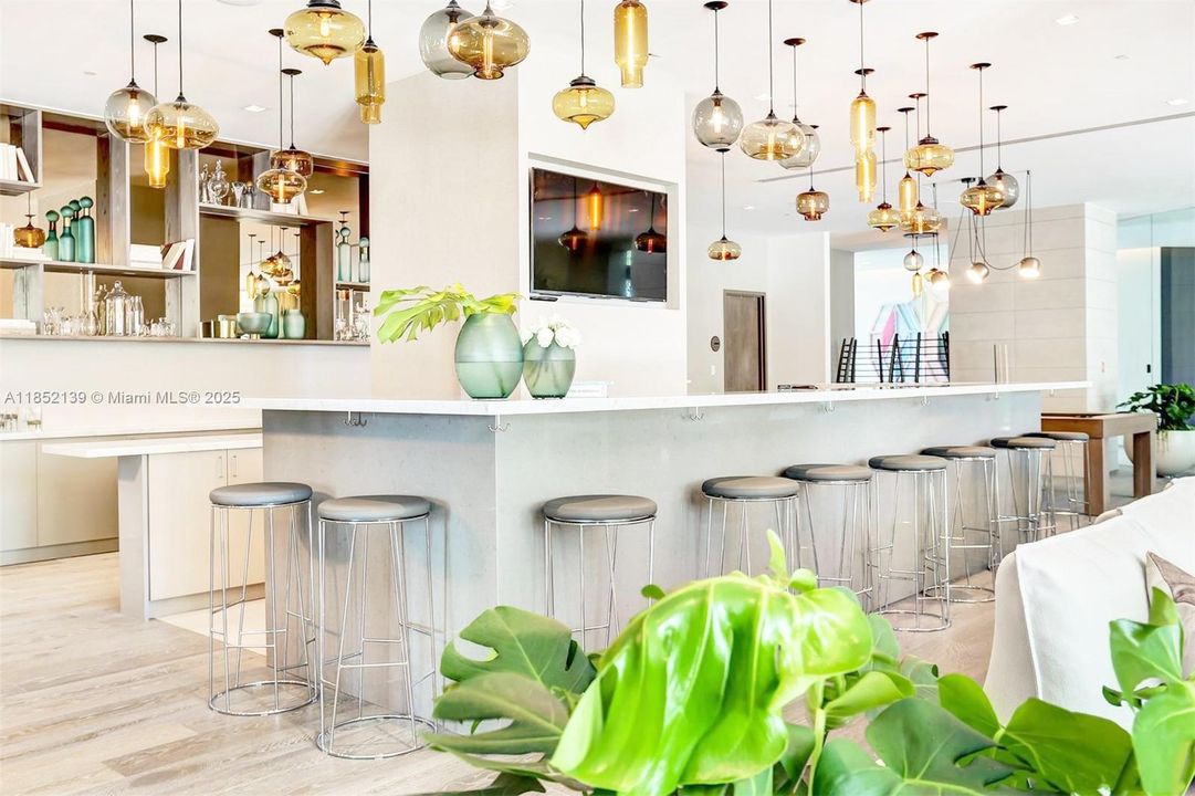 En Venta: $1,990,000 (4 camas, 4 baños, 1871 Pies cuadrados)