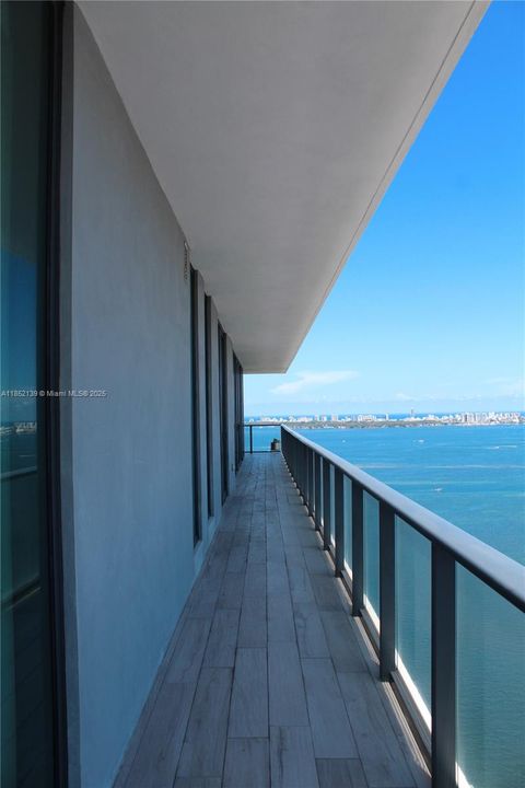 En Venta: $1,990,000 (4 camas, 4 baños, 1871 Pies cuadrados)