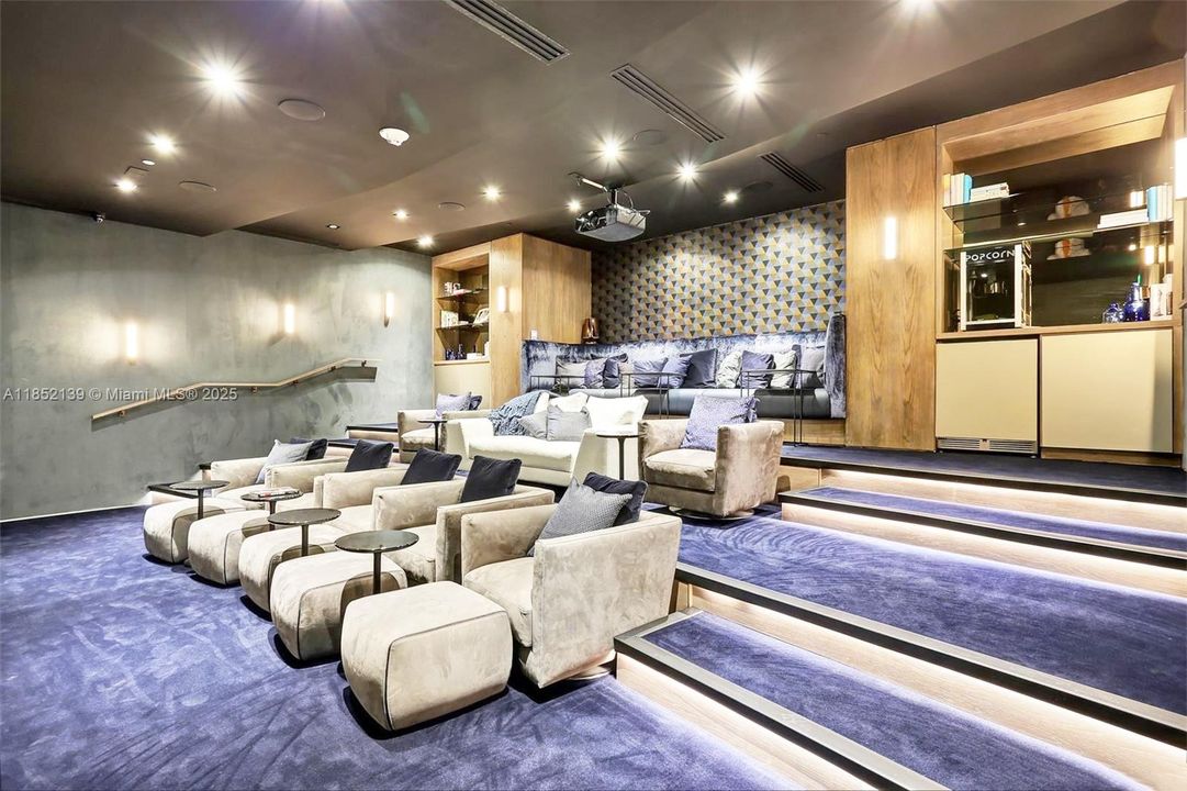 En Venta: $1,990,000 (4 camas, 4 baños, 1871 Pies cuadrados)