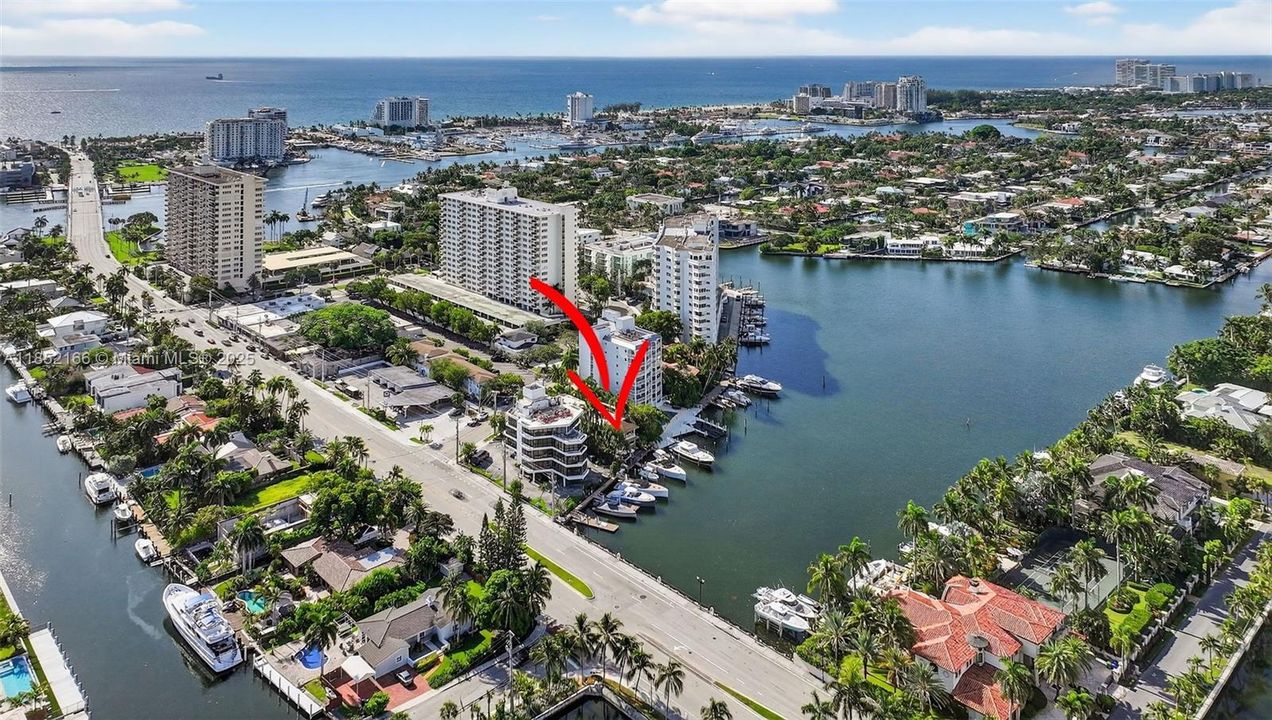 Vendido Recientemente: $1,100,000 (2 camas, 2 baños, 1601 Pies cuadrados)