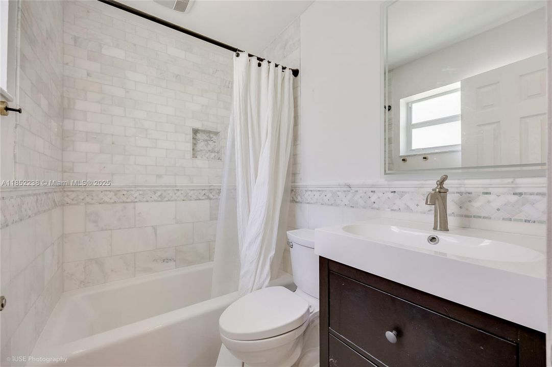 待售: $775,000 (3 贝兹, 2 浴室, 1606 平方英尺)