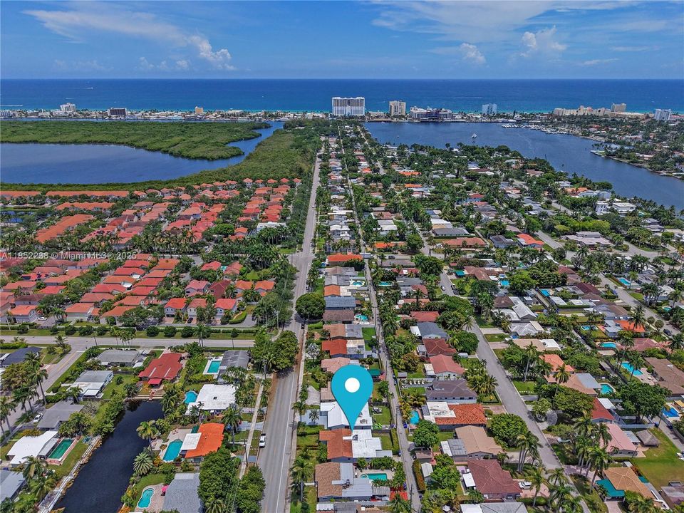 待售: $775,000 (3 贝兹, 2 浴室, 1606 平方英尺)