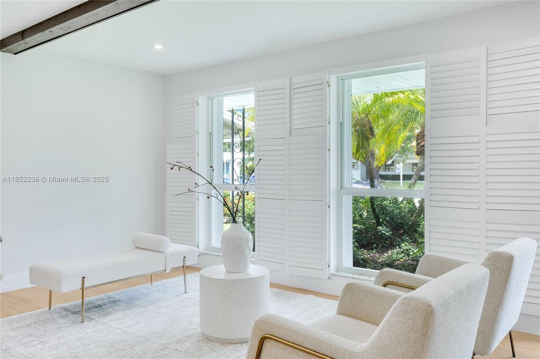 待售: $775,000 (3 贝兹, 2 浴室, 1606 平方英尺)