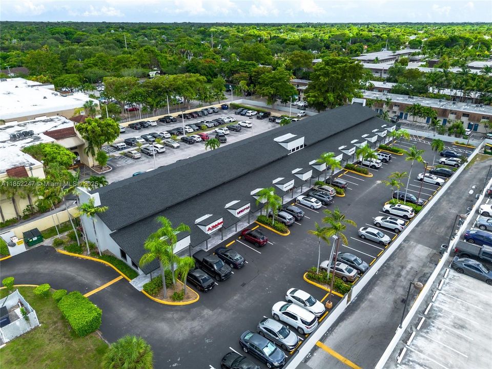 Под контрактом: $4,800 (0 спален, 0 ванн, 0 Квадратных фут)