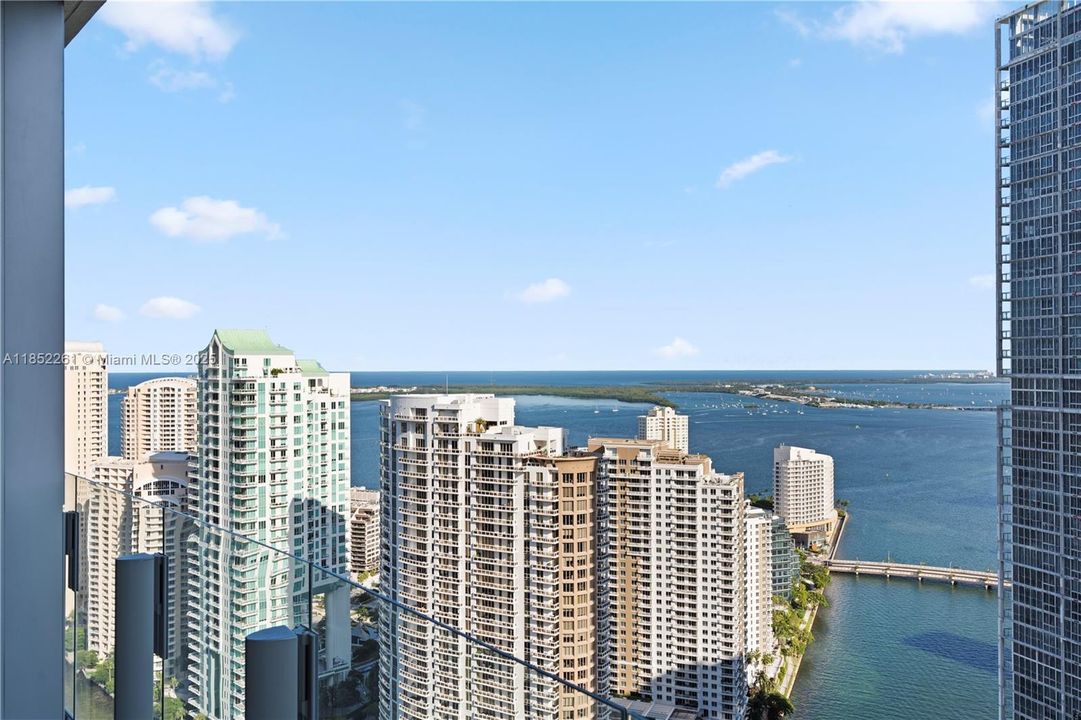 Active With Contract: $2,750,000 (3 beds, 2 baths, 2126 Square Feet)