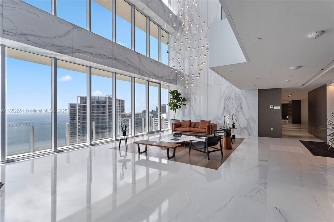 Active With Contract: $2,750,000 (3 beds, 2 baths, 2126 Square Feet)