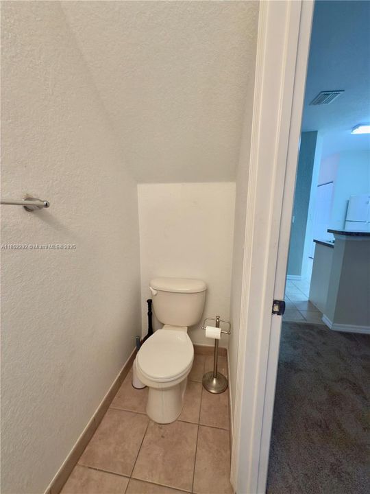 Recientemente alquilado: $1,850 (2 camas, 2 baños, 1227 Pies cuadrados)