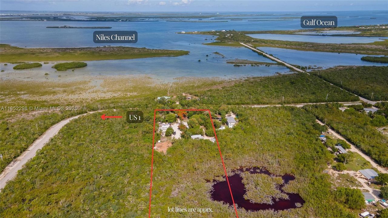 For Sale: $1,100,000 (2 beds, 2 baths, 1420 Square Feet)