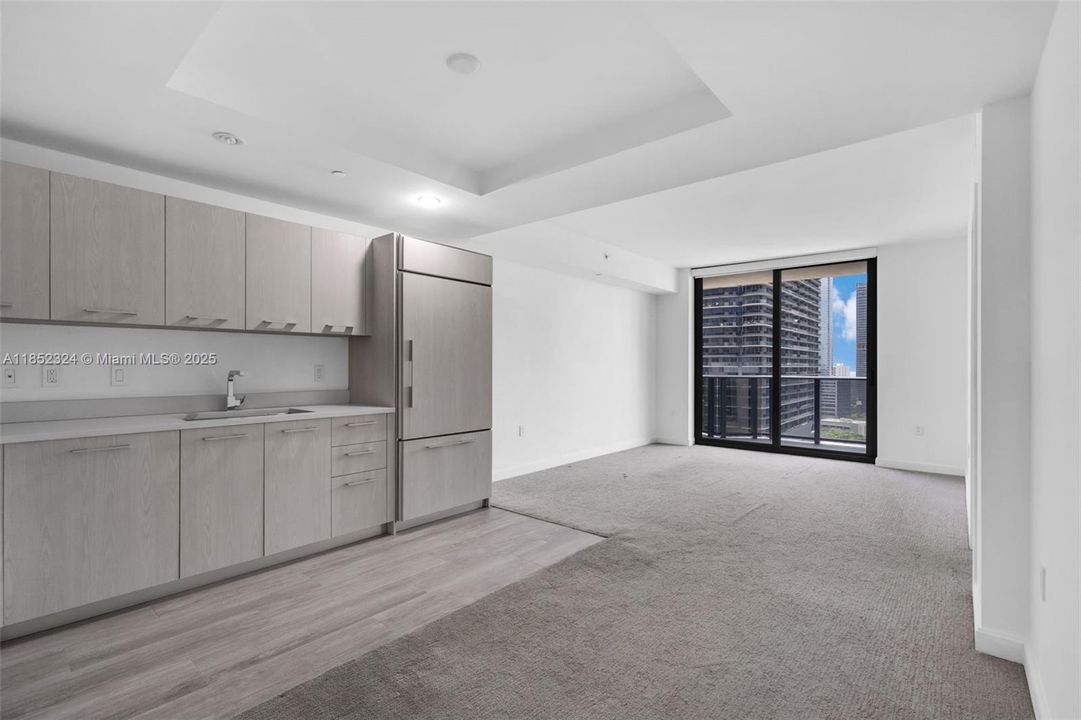 待售: $639,977 (1 贝兹, 2 浴室, 843 平方英尺)