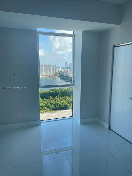 For Sale: $2,700,000 (4 beds, 4 baths, 3088 Square Feet)