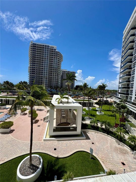 En Venta: $790,000 (1 camas, 1 baños, 896 Pies cuadrados)