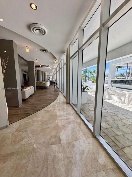 En Venta: $790,000 (1 camas, 1 baños, 896 Pies cuadrados)