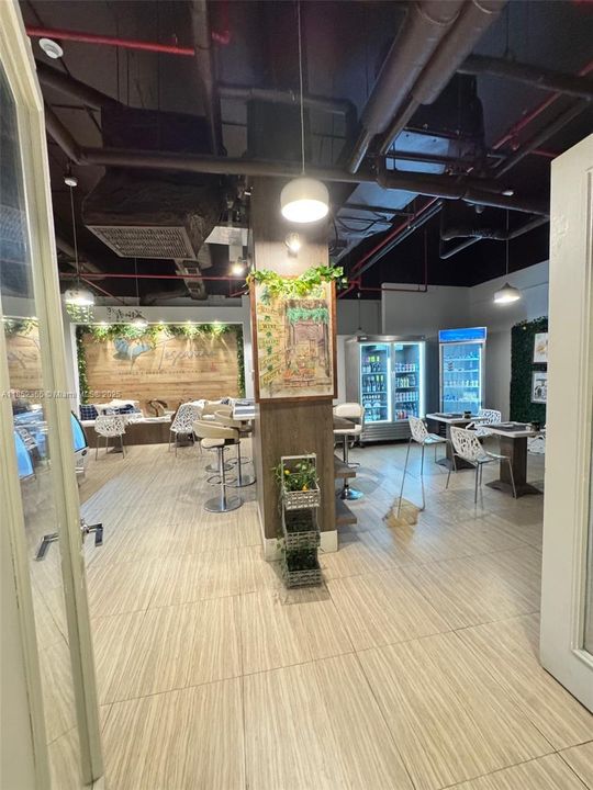 En Venta: $790,000 (1 camas, 1 baños, 896 Pies cuadrados)