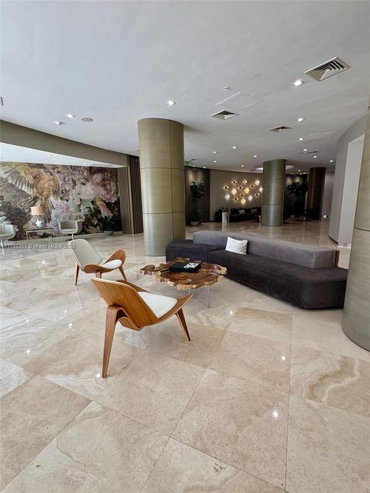 En Venta: $790,000 (1 camas, 1 baños, 896 Pies cuadrados)